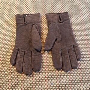 Isotoner Dark Brown Women's Suede Gloves